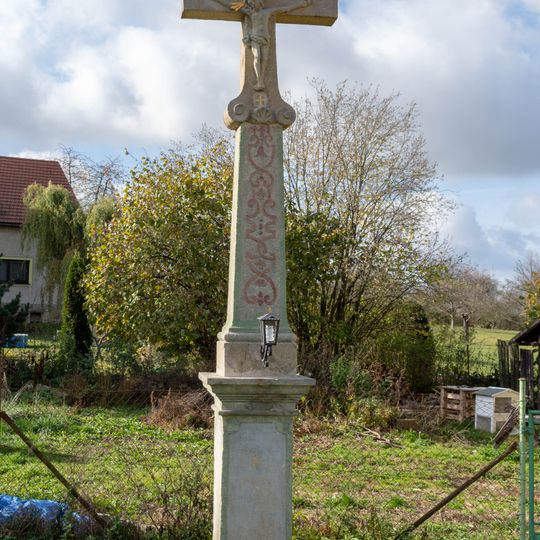 Wayside cross in Roveň