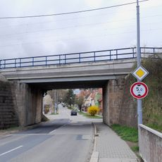 Železniční most přes Jandáskovu ulici