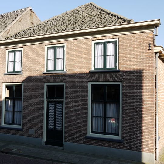 Kerkstraat 10, Vianen