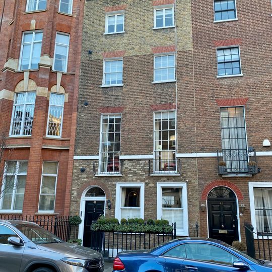 41, Upper Montagu Street W1