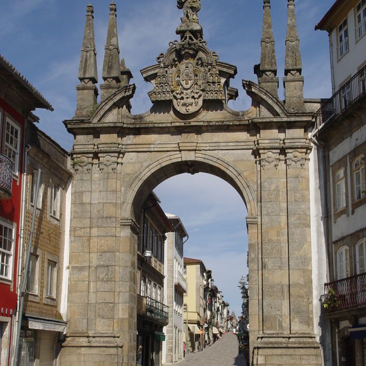 Arco da Porta Nova