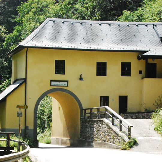 Ehem. Talsperre unterhalb Burg Stixenstein