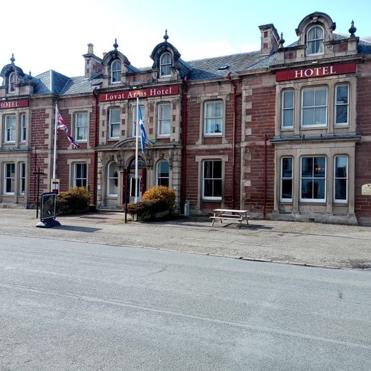 Lovat Arms Hotel