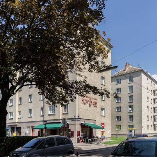 Wohnhausanlage Griegstraße 1–3