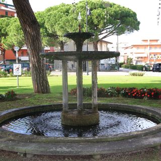 Fountain in Papa Giovanni XXIII square