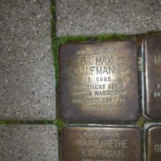 Stolperstein em memória de Max Dr. Kaufmann