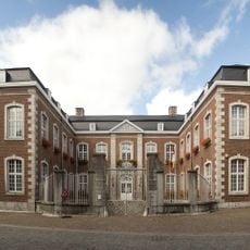 House Grand Ry