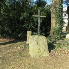 Pomník padlého důstojníka v Zahradě vzpomínek v Liberci