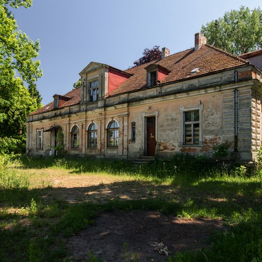 Manor in Łękanów