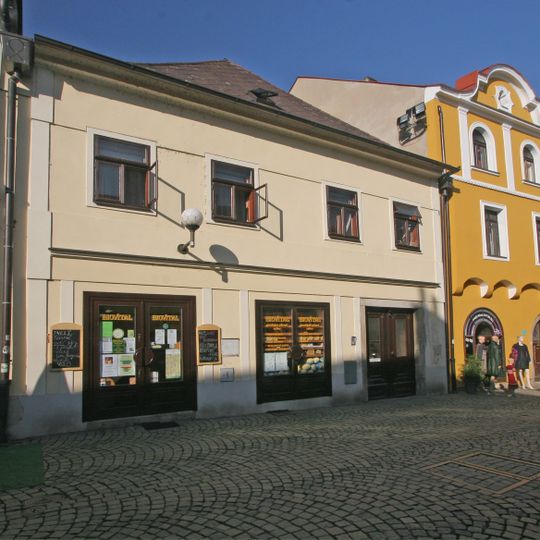 Poděbradova čp. 22