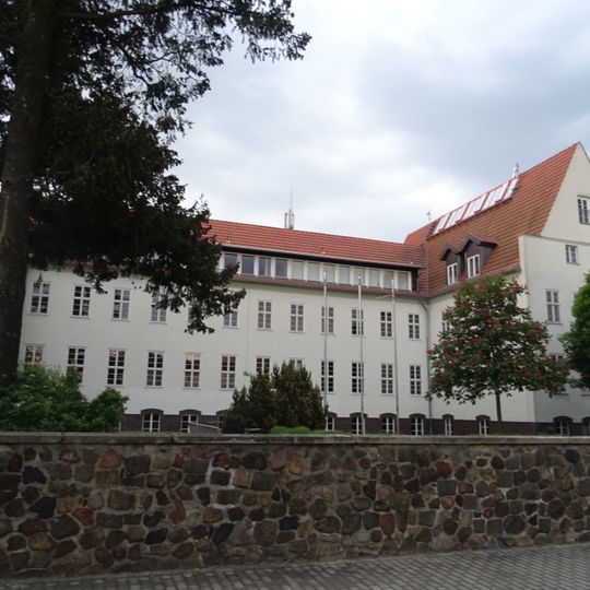 Schule Sedlitz