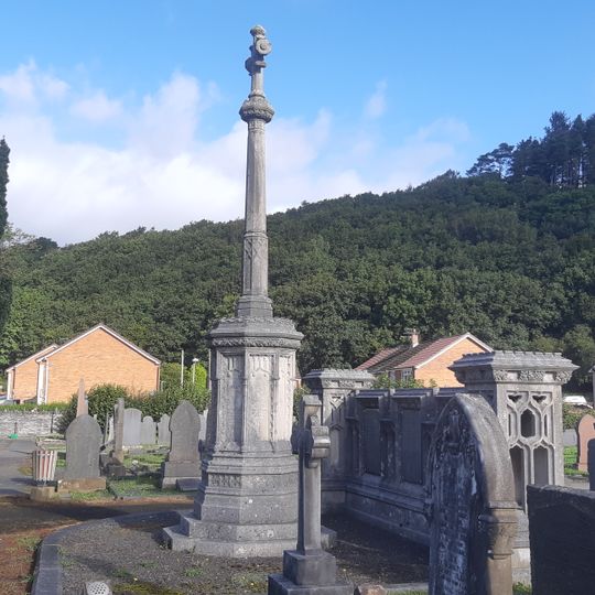 Monument to The Owen Famliy In Machynlleth Cemetery,Garth Road