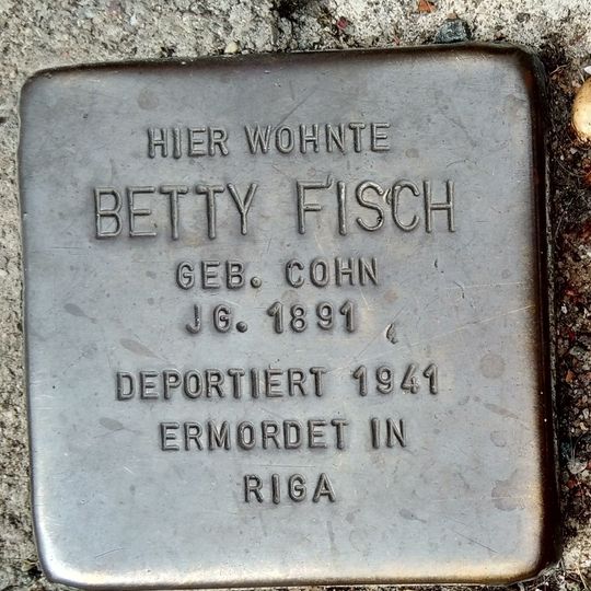 Stolperstein en memoria de Betty Fisch