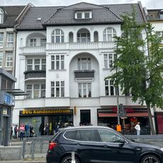 Wohn- und Geschäftshaus Berliner Straße 1A