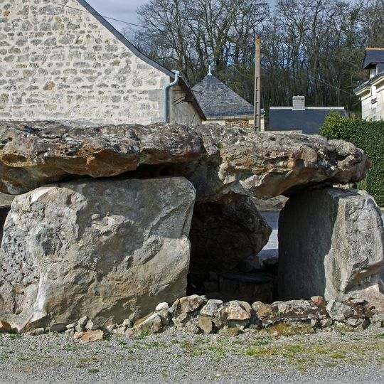 Caillère dolmen