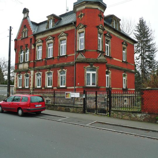 Mietshaus mit Einfriedung Sachsenstraße 28; 30