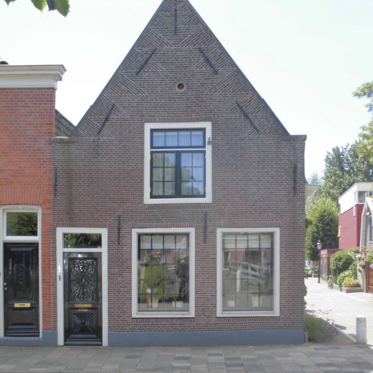 Nieuwstad 122, Weesp