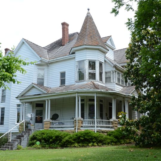 Batesville East Main Historic District