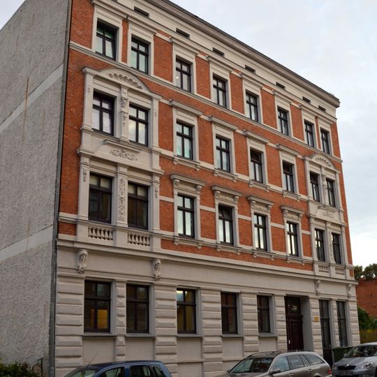 Schöninger Straße 28