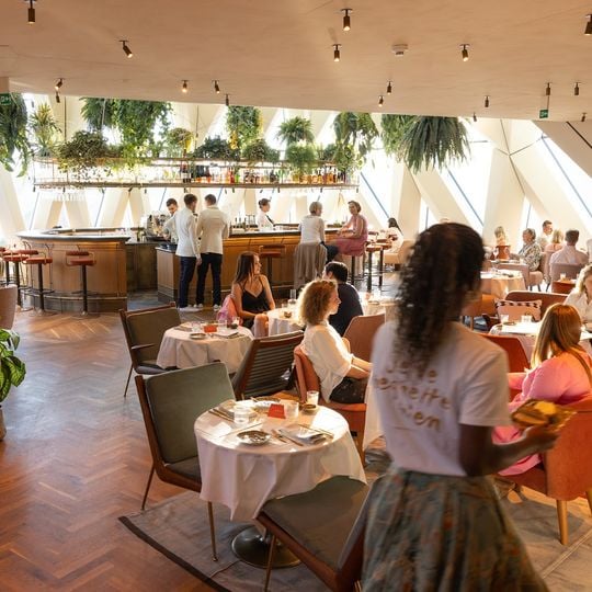 Chez Bernard Restaurant et Bar