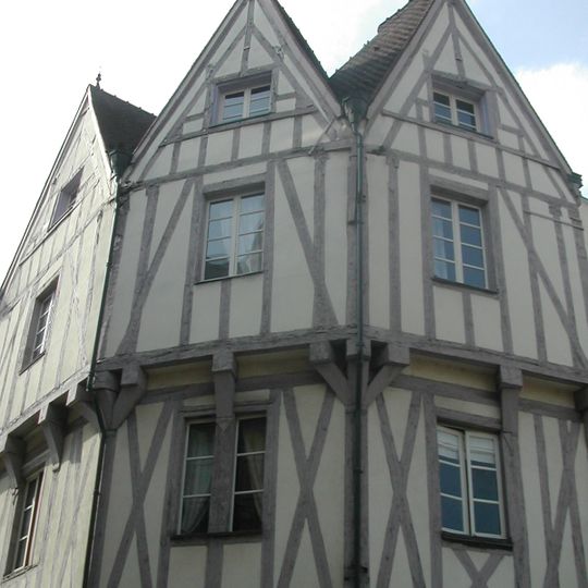 Maison aux Trois Pignons