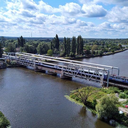 Railway bridge over the Parnica River