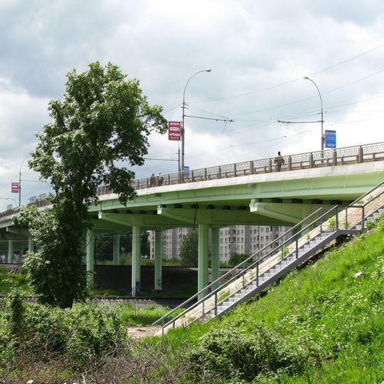 Ленинградский мост