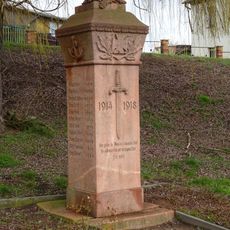 Kriegerdenkmal für die Gefallenen des 1. Weltkrieges Rochlitzer Straße 6 (bei)