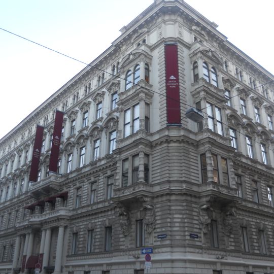 Miethaus, ehem. Haus Königswarter