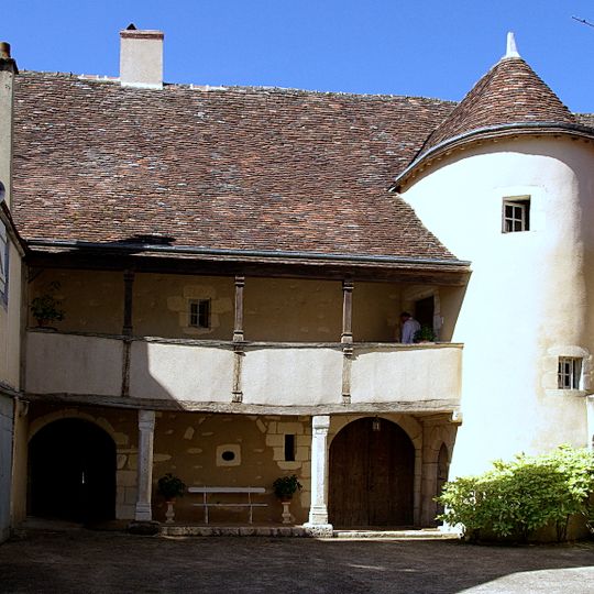 Maison Hénault