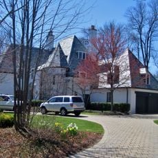 House at 380 Chiltern Drive