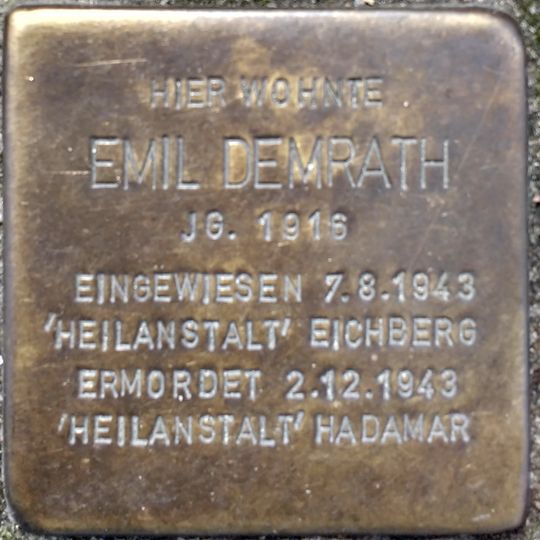 Stolperstein en memoria de Emil Demrath