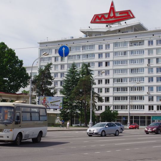 Дом па праспекце Незалежнасці, 80