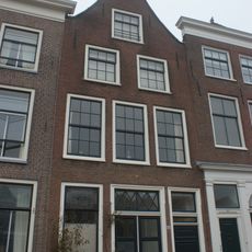 Nieuwe Rijn 98, Leiden