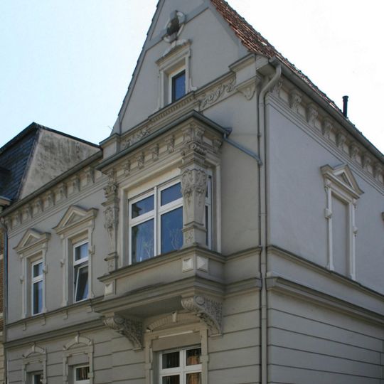 Wilhelm-Niessen-Straße 5