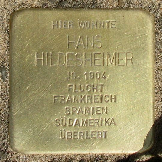 Stolperstein en memoria de Hans Hildesheimer