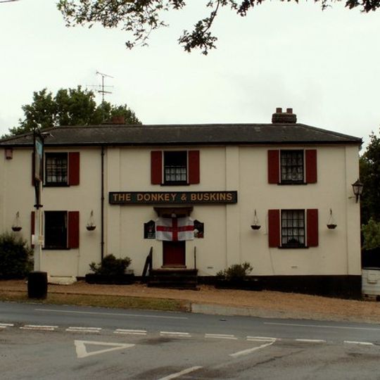 Donkey And Buskins Public House