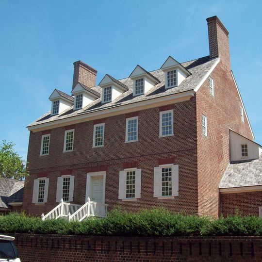 Paca House and Garden