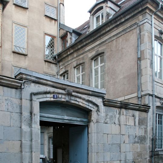 Maison, 8 rue des Martelots