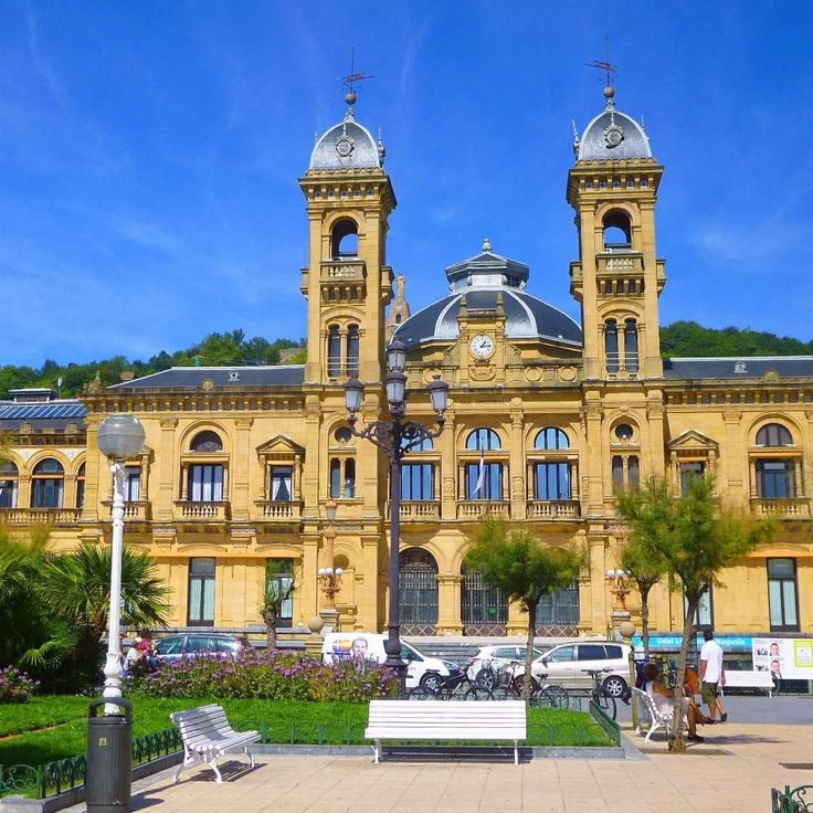 Donostia-San Sebastián