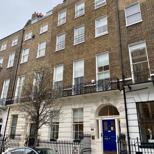 108, Harley Street W1