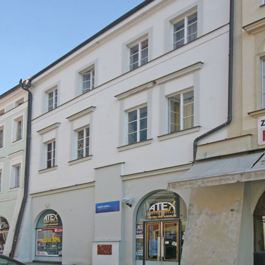 Velké náměstí 35