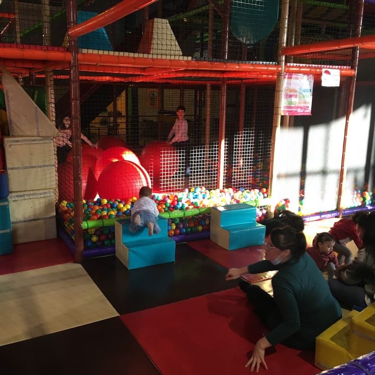 Badaboum Indoor Games