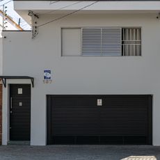 Imóvel à Rua Dona Inácia Uchoa, nº 137