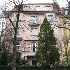 Adalbertstraße 100 (München)