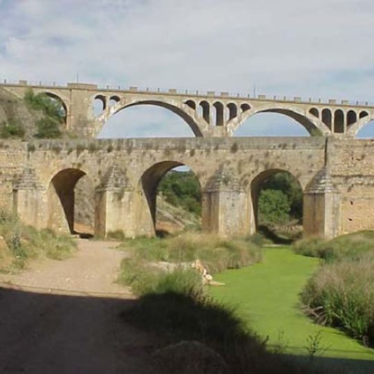 Puente de Carlos IV
