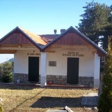 Покров Богородичен и Свети Мина