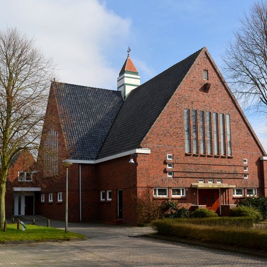 Kerk tussen de Dijken