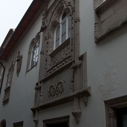 Casa dos Costa Barros