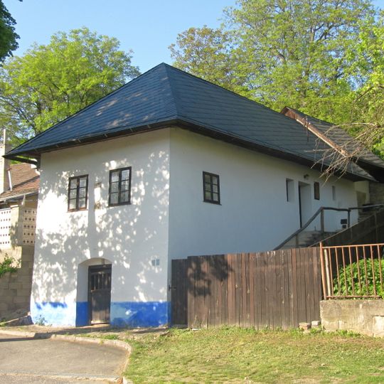 Břestek